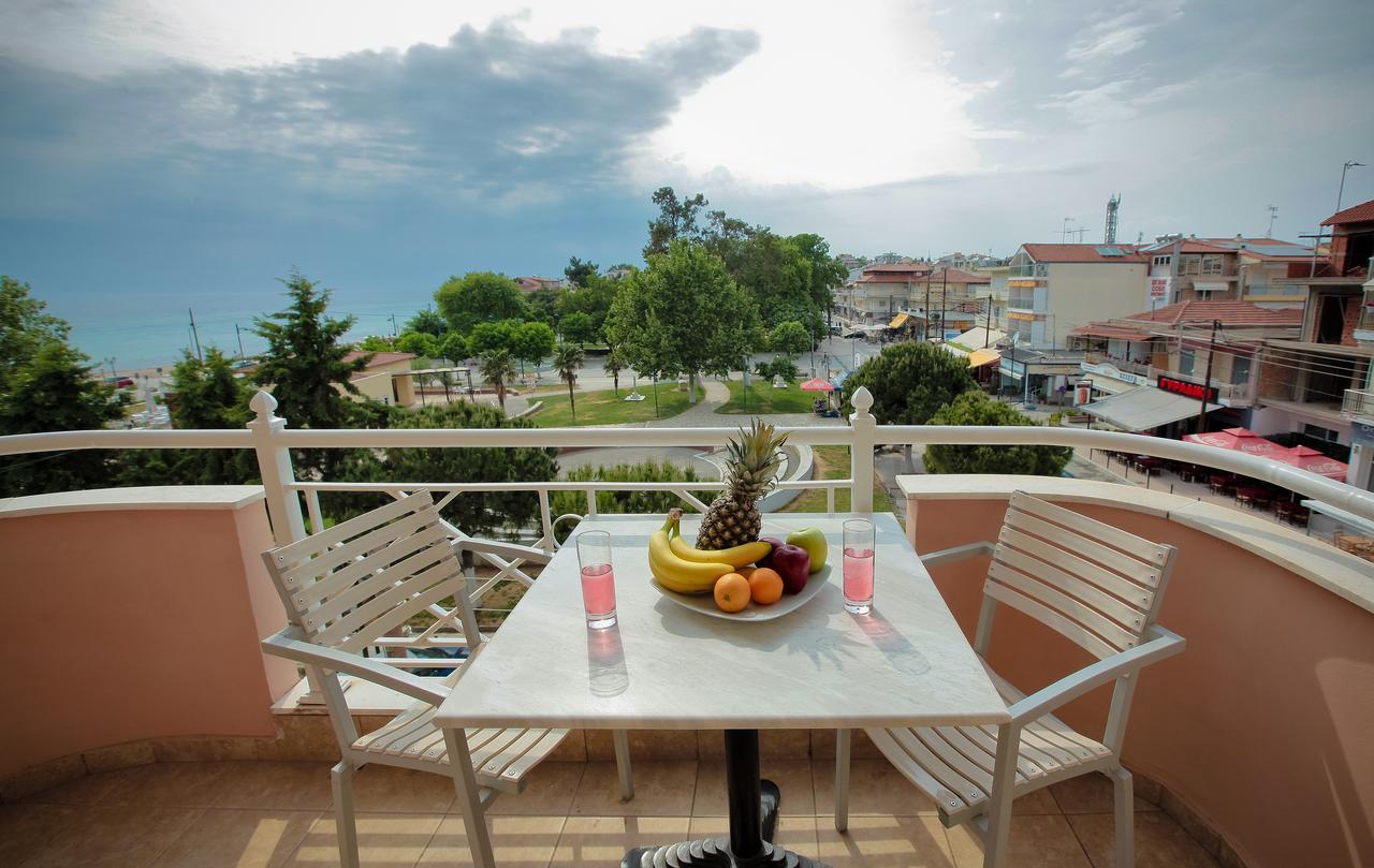 Hotel Epavli Nea Kallikrateia Exterior photo