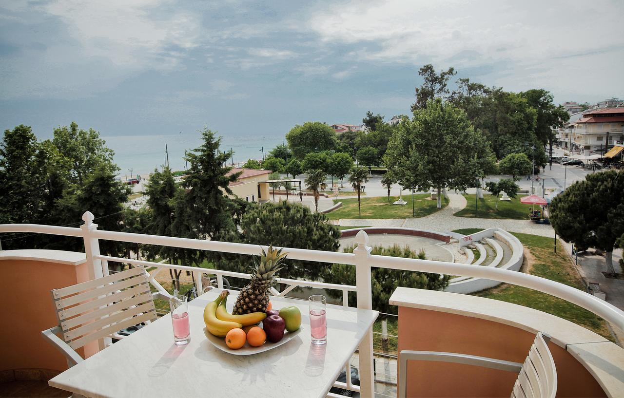 Hotel Epavli Nea Kallikrateia Exterior photo